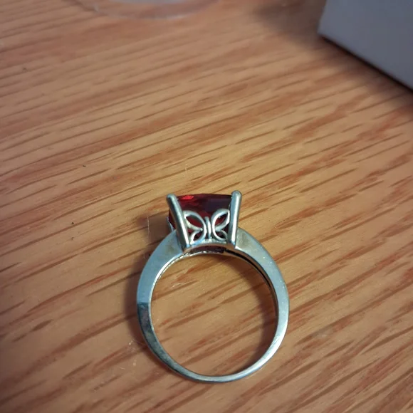 Elegant Sterling Silver size 7 Ring with Pink Gemstone $49 - Picture 2 of 4